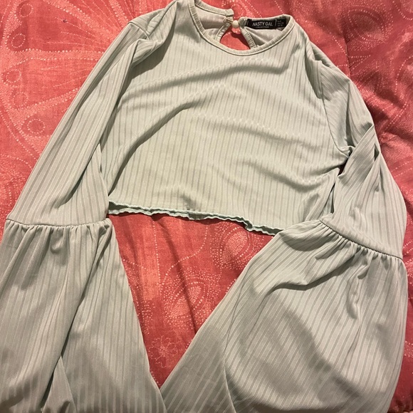 Nasty gal green ruffle crop/ish top mint green - Picture 3 of 4